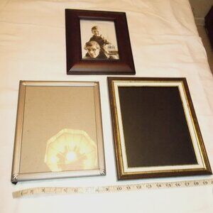 Bundle of 3 picture frames